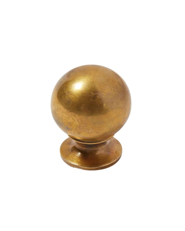 Carlow brass knob emma roberts home bathroom recreate the look