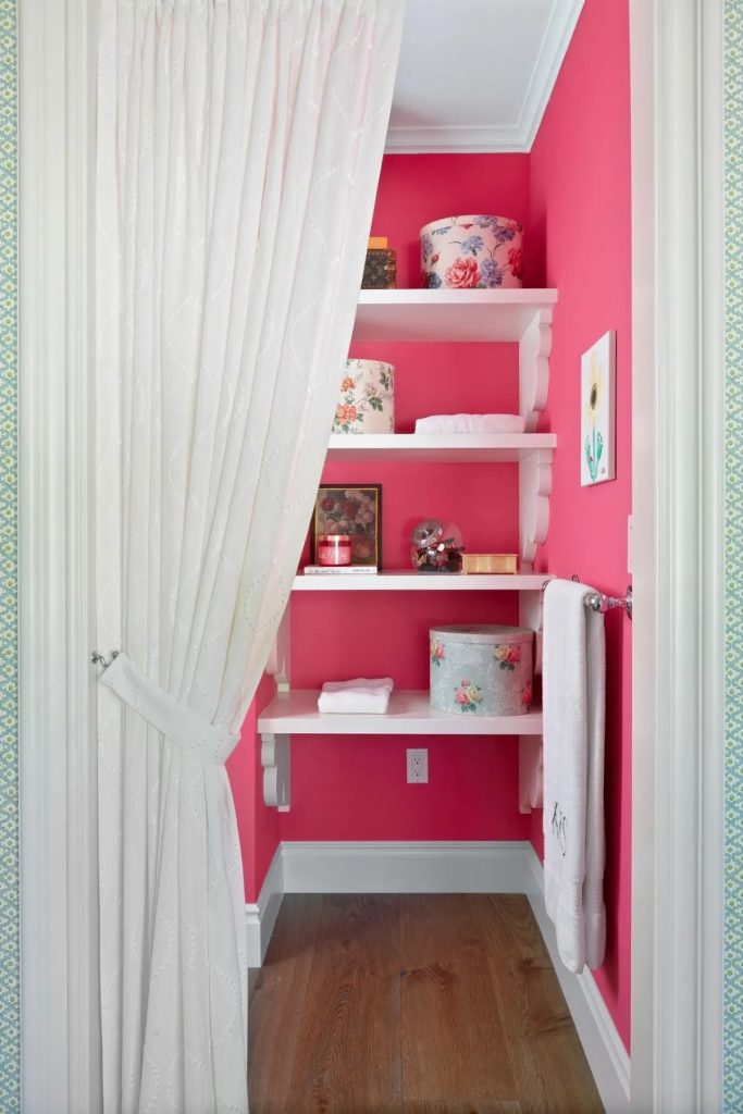 Emma stone cottage pink closet