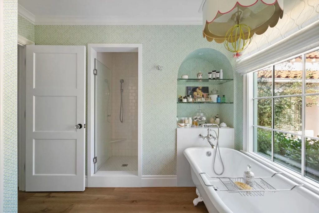 Emma stone house bathroom