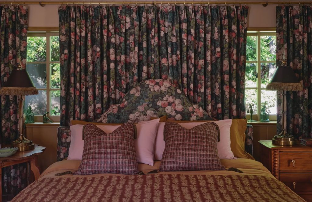 Emma roberts hollywood home bedroom bed recreate the look